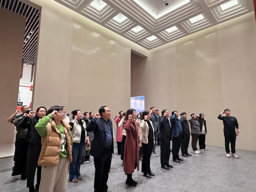 微信图片_2025-10-23_085055_930.png